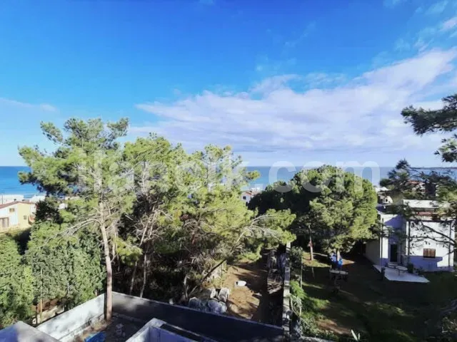 Satılık 3 Yatak Odalı Villa - Karşıyaka, Girne - 2