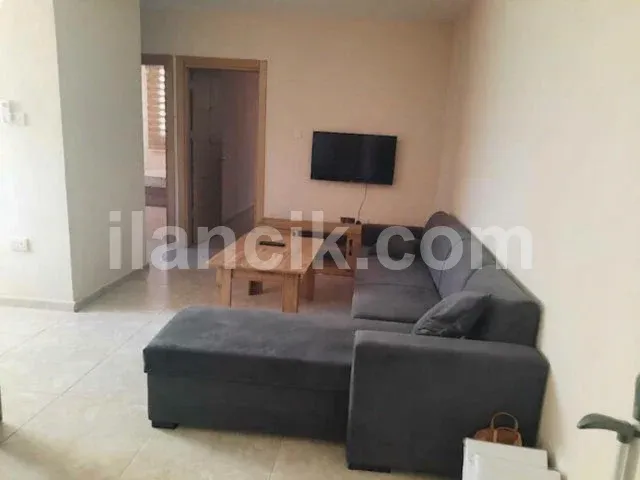 Gönyeli'de Satılık 2+1 Daire – 80 m², Eşyalı, Türk Koçanlı