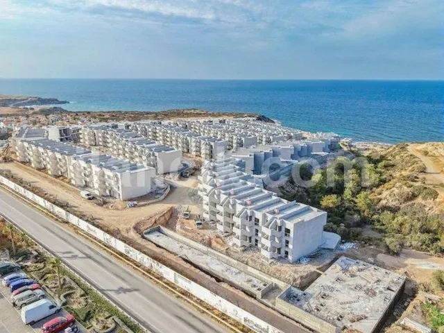 Satılık 3 Yatak Odalı Villa - Esentepe, Girne - 2