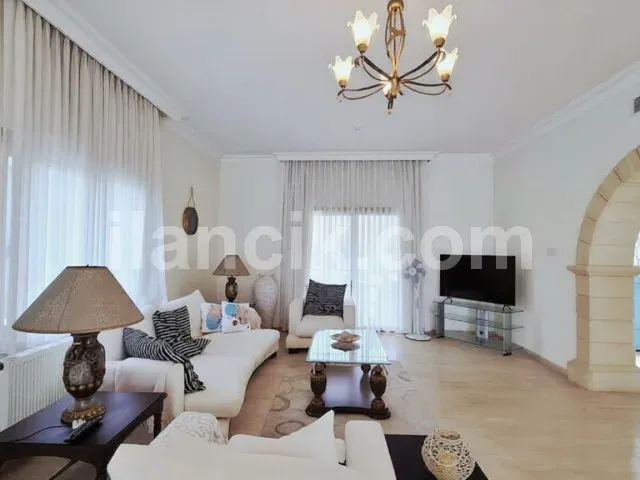 Satılık 3 Yatak Odalı Villa - Esentepe, Girne - 6