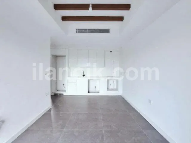 Alsancak'ta Satılık 2 Yatak Odalı Penthouse - Girne - 4