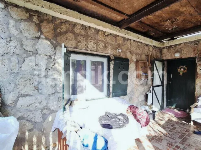 Satılık 5 Yatak Odalı Taş Villa – Zeytinlik, Girne - 17