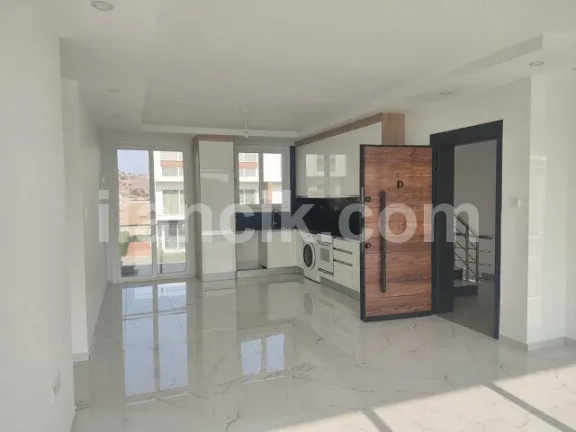 Satılık 2+1 Penthouse - İskele Boğaz, İskele - 9