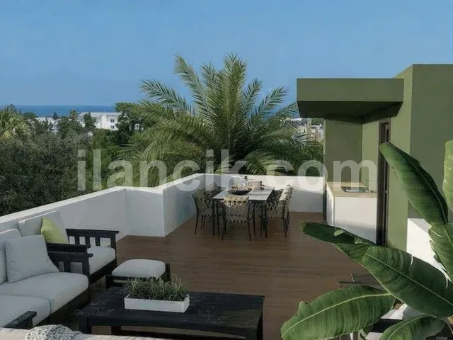 Alsancak'ta Satılık 4 Yatak Odalı Modern Villa - 2