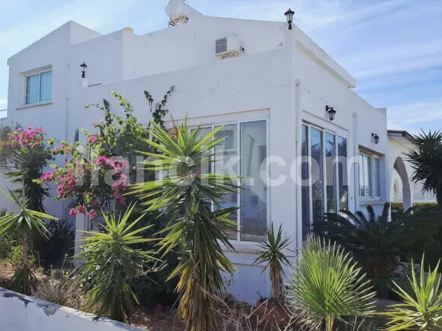 Satılık 3 Yatak Odalı İkiz Villa - Sadrazamköy, Girne - 4