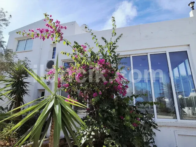 Satılık 3 Yatak Odalı İkiz Villa - Sadrazamköy, Girne - 5