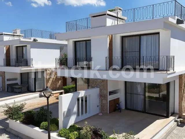 Satılık 2 Yatak Odalı İkiz Villa - Küçük Erenköy, Mağusa - 4