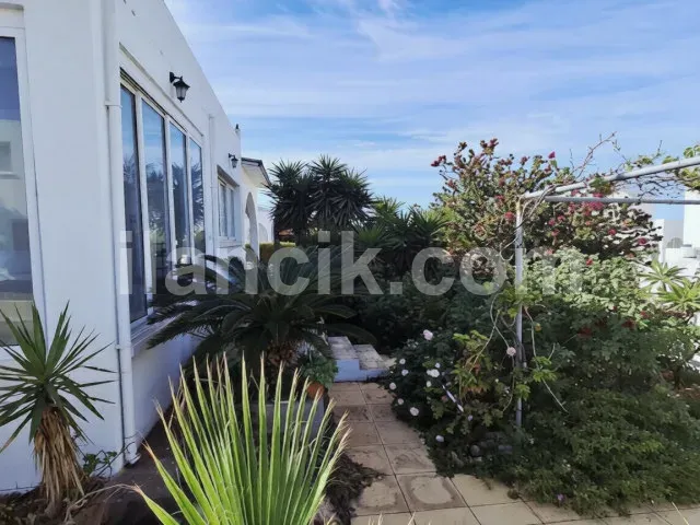 Satılık 3 Yatak Odalı İkiz Villa - Sadrazamköy, Girne - 9