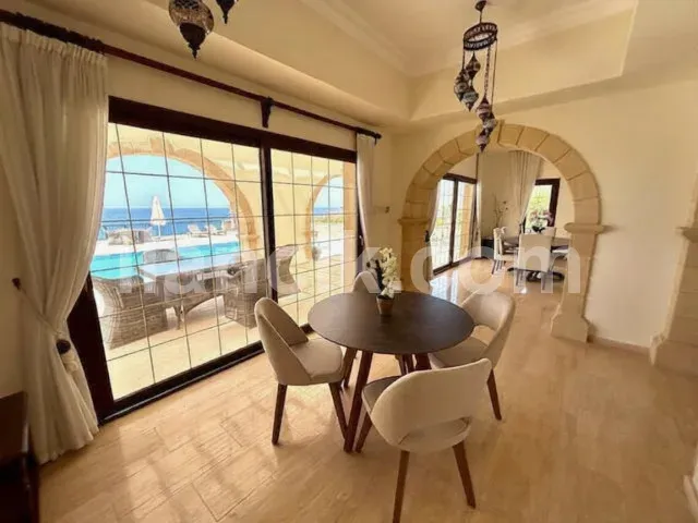 Satılık 3 Yatak Odalı Lüks Villa - Esentepe, Girne - 9