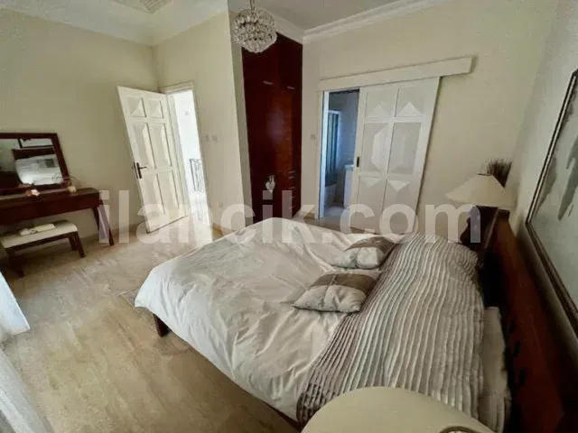 Satılık 3 Yatak Odalı Lüks Villa - Esentepe, Girne - 13
