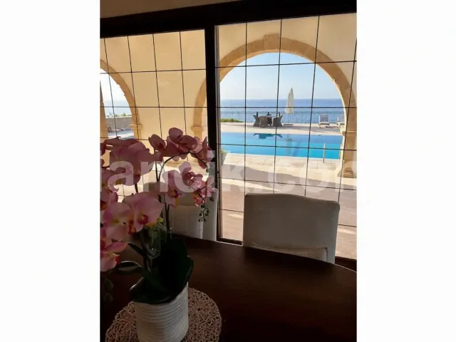 Satılık 3 Yatak Odalı Lüks Villa - Esentepe, Girne - 16