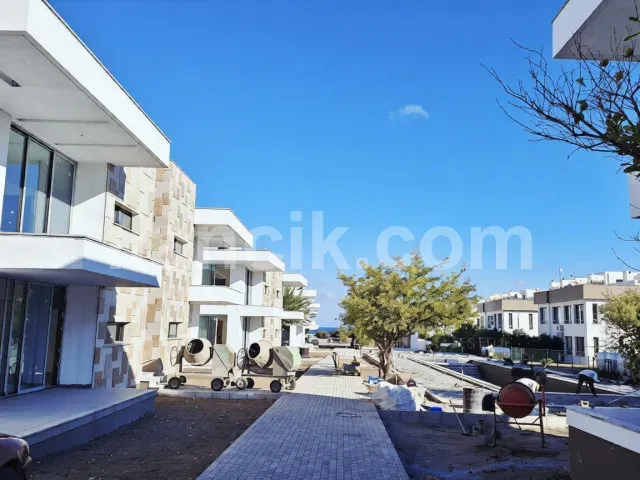 Alsancak'ta Satılık 2+1 Bahçeli Daire - 11