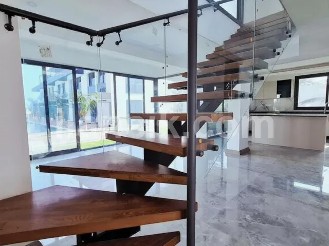 Satılık 3+1 Villa - Karşıyaka, Girne | 600 m² Arsa - 4