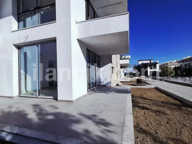 Alsancak'ta Satılık 2+1 Bahçeli Daire - 14