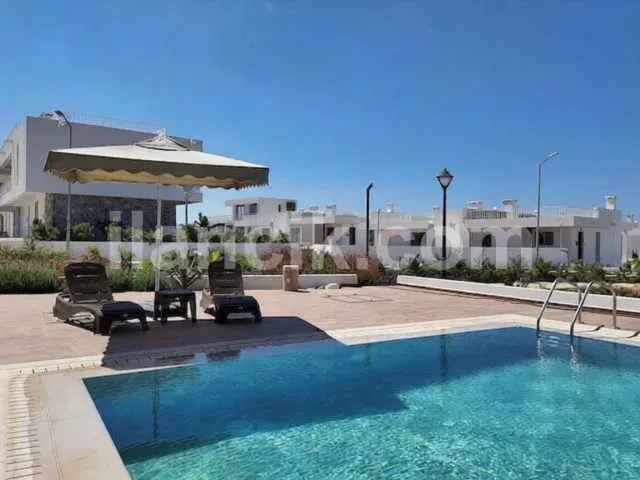 Satılık 2 Yatak Odalı İkiz Villa – Küçük Erenköy, Mağusa