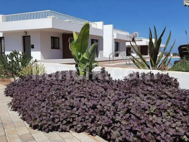 Satılık 2 Yatak Odalı İkiz Villa – Küçük Erenköy, Mağusa - 11