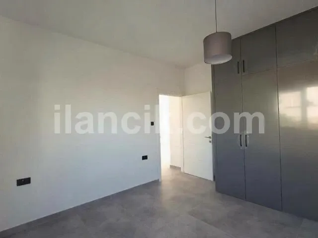 Alsancak'ta Satılık 2 Yatak Odalı Müstakil Bungalov - 8