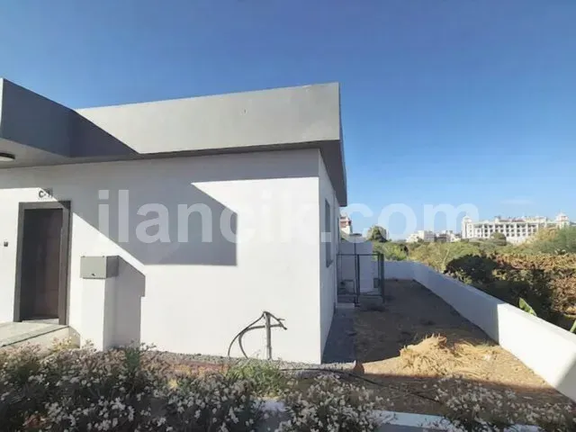 Alsancak'ta Satılık 2 Yatak Odalı Müstakil Bungalov - 16
