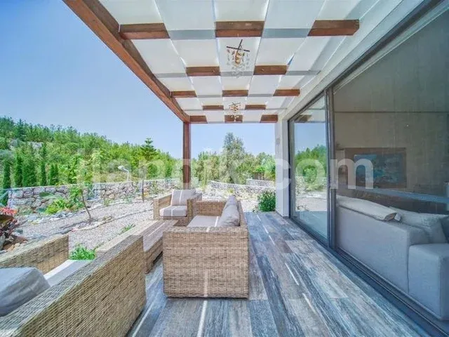 Çatalköy'de Satılık 3 Yatak Odalı İkiz Villa - 13
