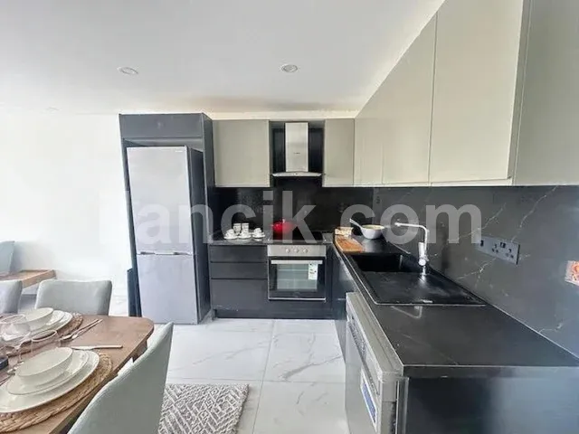 Girne Merkezde Satılık 1+1 Mobilyalı Daire - 3