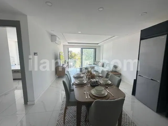 Girne Merkezde Satılık 1+1 Mobilyalı Daire - 5