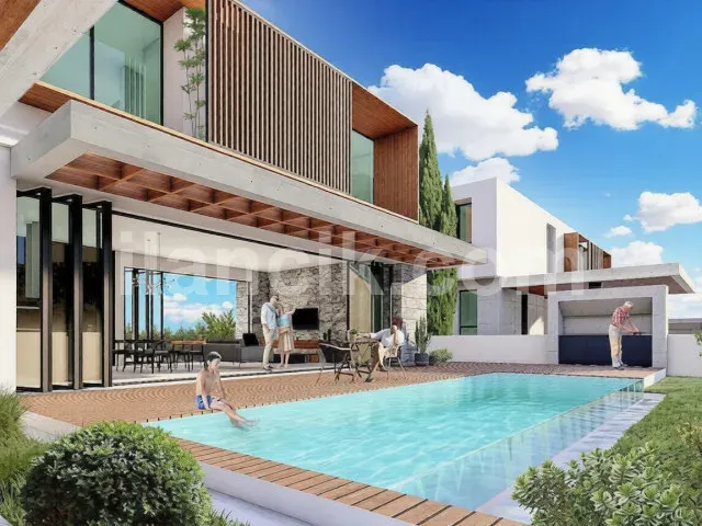 Ozanköy'de Satılık 4 Yatak Odalı Havuzlu Lüks Villa