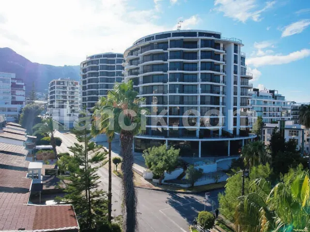 Satılık 3 Yatak Odalı Daire – Girne Merkez