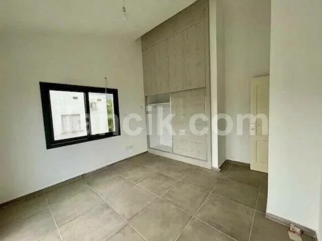 Alagadi'de Satılık Denize Sıfır 3 Yatak Odalı Villa - 6