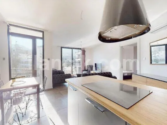 Satılık 3 Yatak Odalı Daire – Girne Merkez - 7