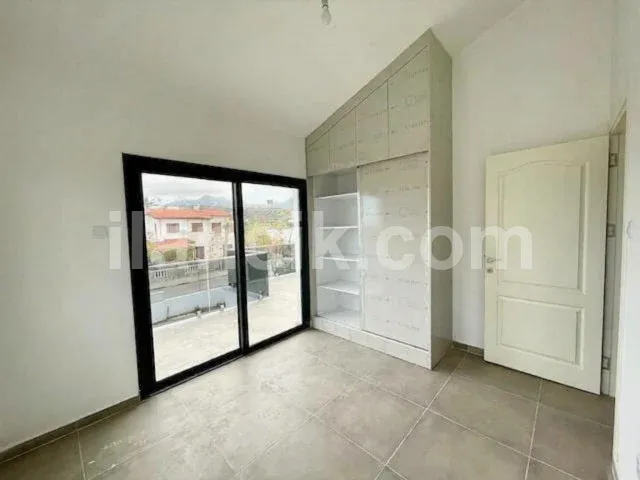 Alagadi'de Satılık Denize Sıfır 3 Yatak Odalı Villa - 9