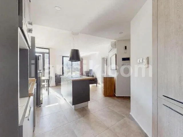 Satılık 3 Yatak Odalı Daire – Girne Merkez - 11