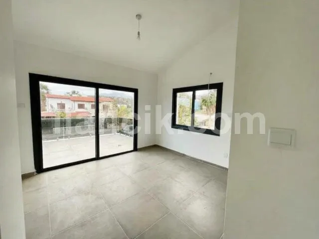 Alagadi'de Satılık Denize Sıfır 3 Yatak Odalı Villa - 19