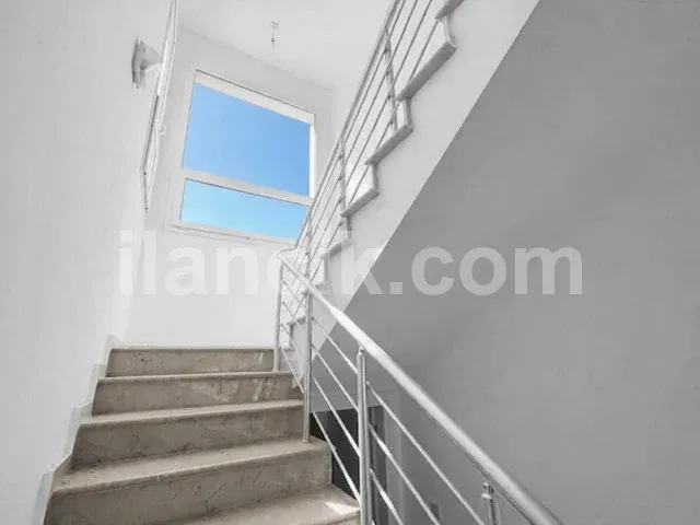 Girne Yeşiltepe'de Satılık 3 Odalı Villa - 8