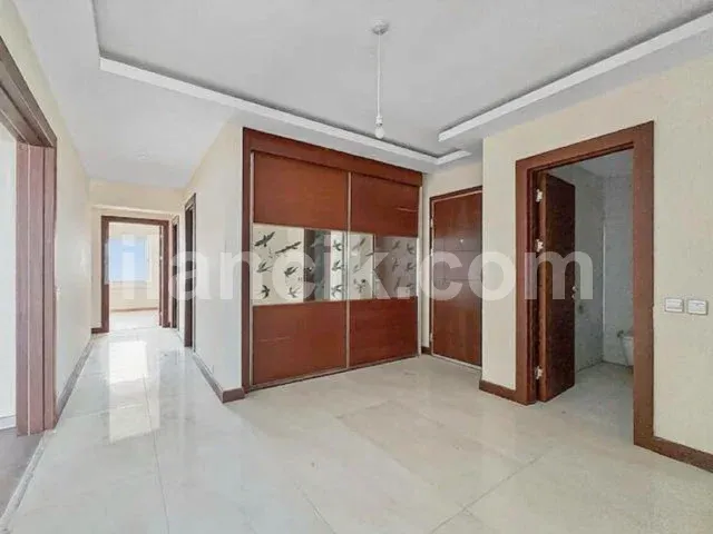 Girne Merkez'de Satılık 3 Odalı Daire - 11