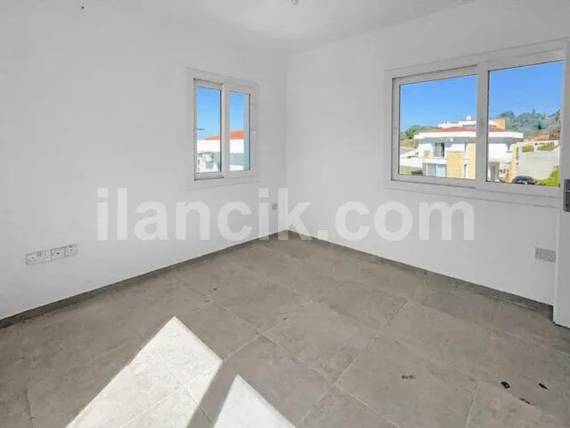 Girne Yeşiltepe'de Satılık 3 Odalı Villa - 14