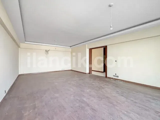 Girne Merkez'de Satılık 3 Odalı Daire - 18