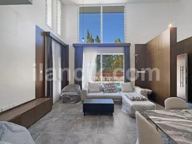 Satılık 5 Yatak Odalı Villa - Karaoğlanoğlu, Girne - 3