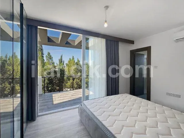 Satılık 5 Yatak Odalı Villa - Karaoğlanoğlu, Girne - 11