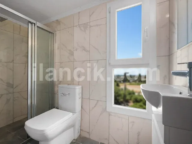 Satılık 5 Yatak Odalı Villa - Karaoğlanoğlu, Girne - 12