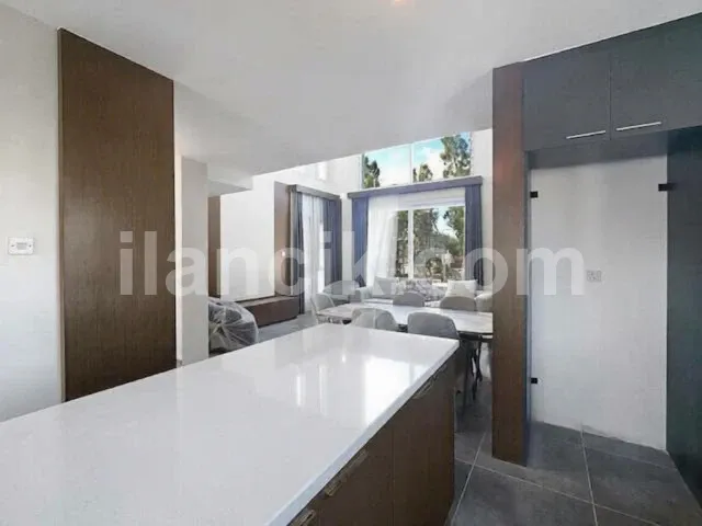 Satılık 5 Yatak Odalı Villa - Karaoğlanoğlu, Girne - 16