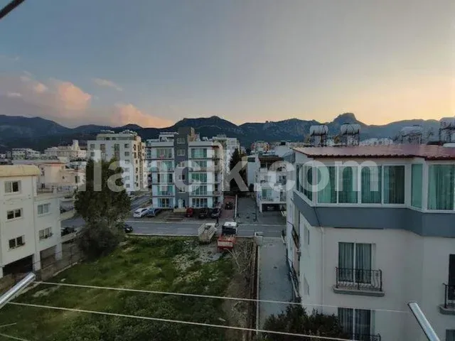 Girne Merkez'de Satılık 2 Yatak Odalı Eşyalı Daire - 20