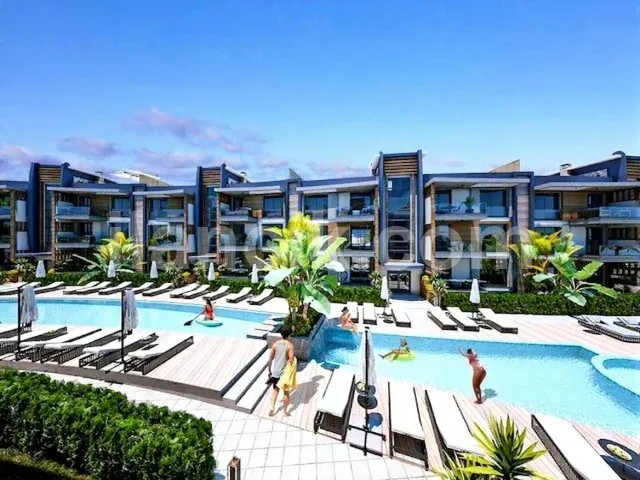 Satılık 2+1 Penthouse, Lapta Girne - Denize 800m
