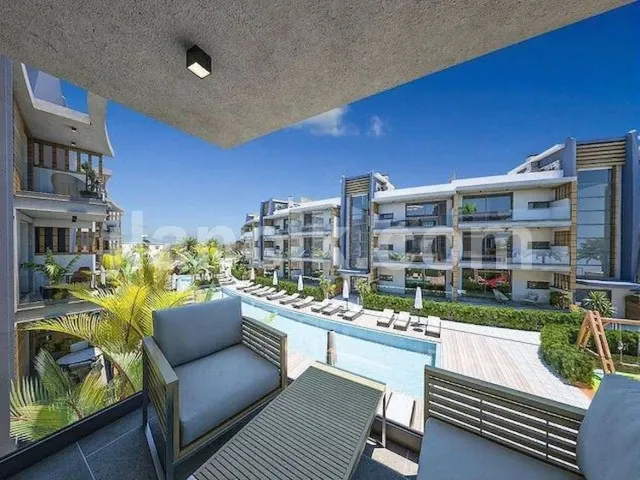 Satılık 2+1 Penthouse, Lapta Girne - Denize 800m - 3