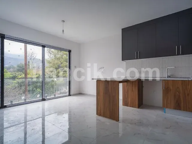 Satılık 2+1 Daire - Girne Merkez - 80 m² - Hazır Konut