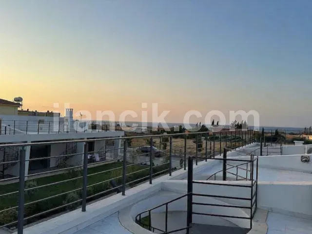 Satılık 1+1 İkiz Villa – Lapta, Girne - 11