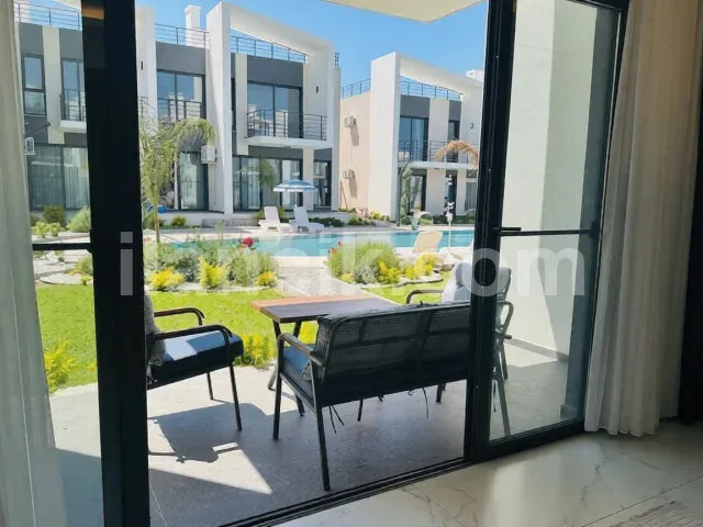 Girne Lapta'da Satılık Tek Yatak Odalı Daire - 14