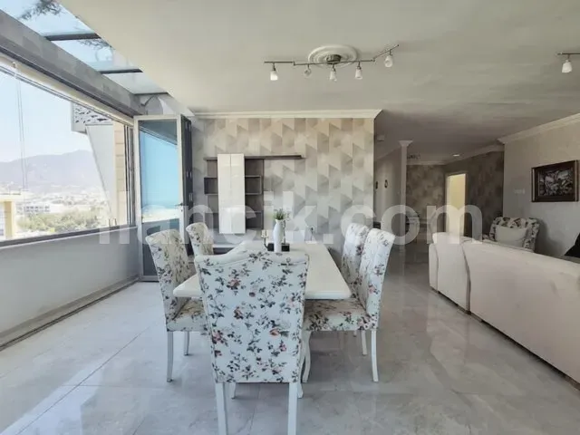 Girne Merkez'de Satılık Komple Bina - Havuzlu Penthouse'lar - 2