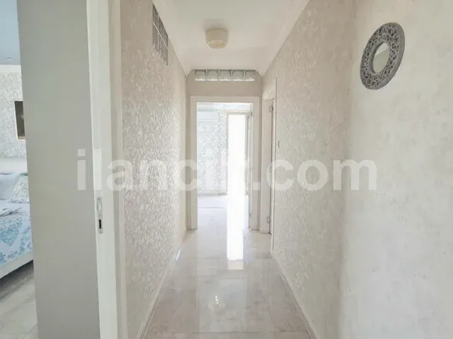 Girne Merkez'de Satılık Komple Bina - Havuzlu Penthouse'lar - 12