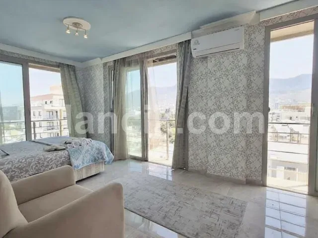 Girne Merkez'de Satılık Komple Bina - Havuzlu Penthouse'lar - 20