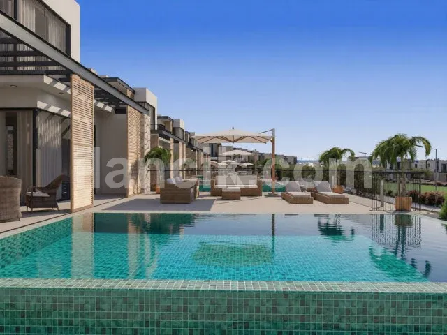 Girne Ozanköy'de Satılık 6 Yatak Odalı Lüks Villa - 4